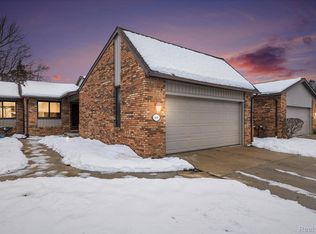 4659 Laurel Club Cir #12, West Bloomfield, MI 48323