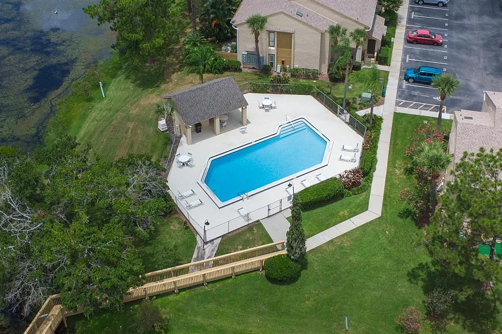 Building Photo - 4434 Middlebrook Rd #4