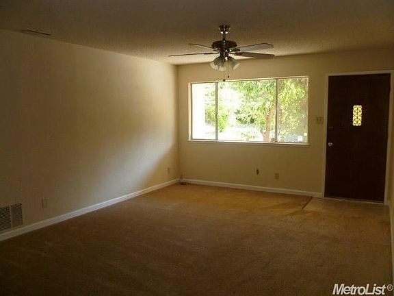 2nd image of 13609 Fair Oaks Blvd