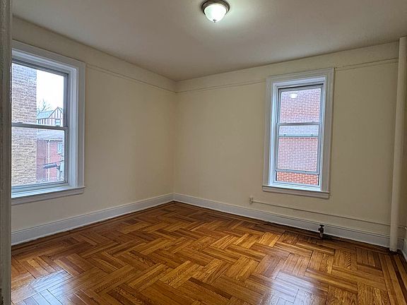 3rd image of 4266 Phlox Pl APT B7