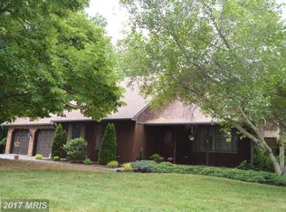 1842 Snydersburg Rd, Westminster, MD 21157