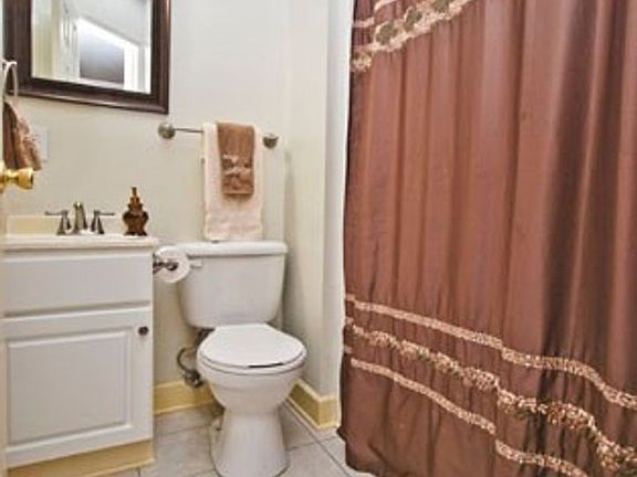 3rd image of 5030 Limuer Ln
