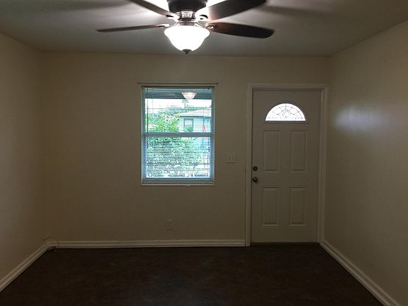 3rd image of 2620 Cherokee Ave