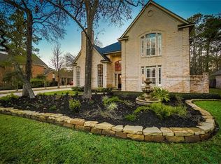 39 Golden Shadow Cir, Spring, TX 77381