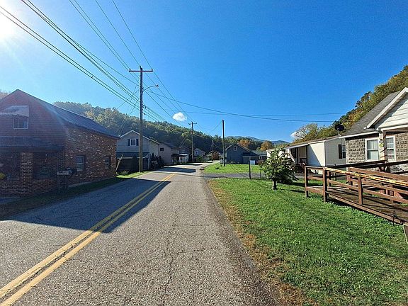 5th image of 9800 Rich Patch Rd