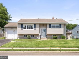76 Walt Whitman Way, Hamilton, NJ 08690