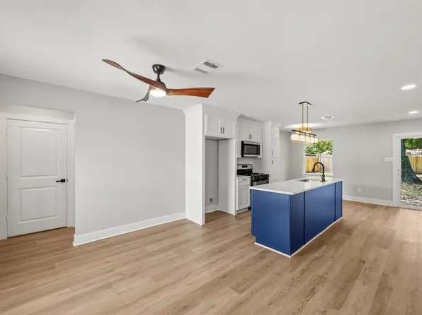 1234 W Donovan St, Houston, TX 77091