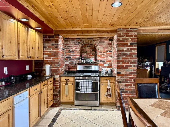 581 Robinson Road, Blaine, ME 04734