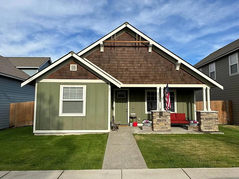 2315 N Spar Ln — Photo 1