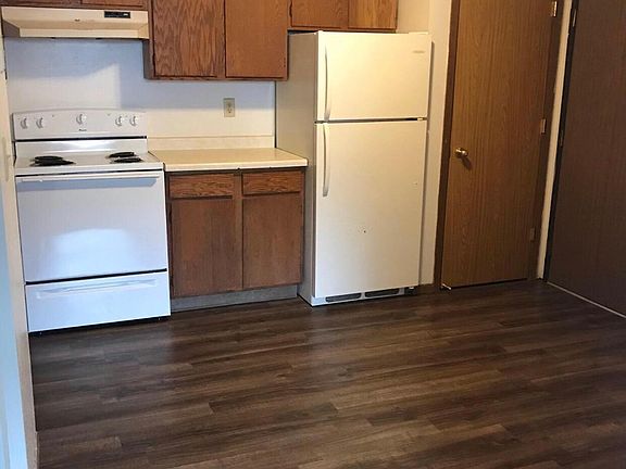 2nd image of 1018 S Main St APT 15C
