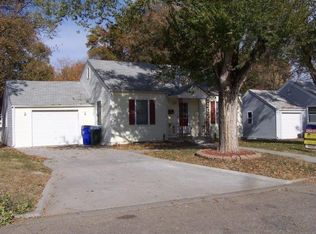 116 Sunset Dr, Junction City, KS 66441
