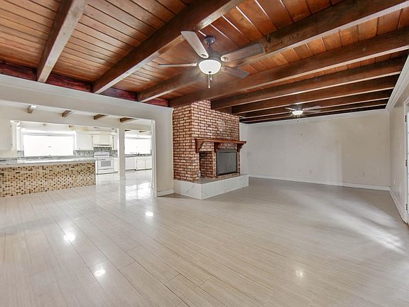 3rd image of 235 Bergeron St