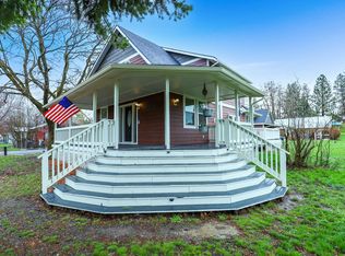 14312 E Belmont Rd, Mica, WA 99023
