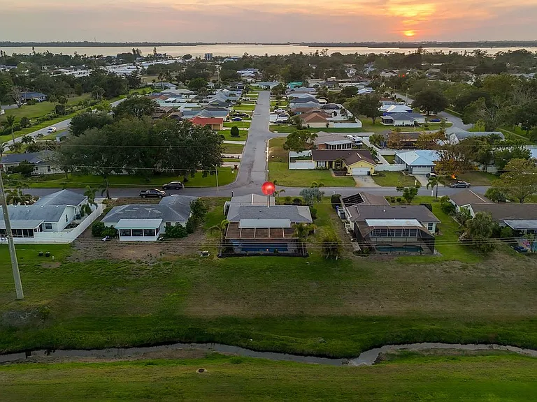 Neighborhood