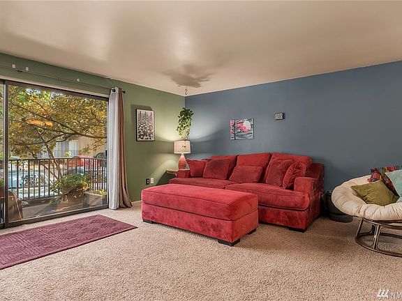 4th image of 11006 NE 68th St APT 813