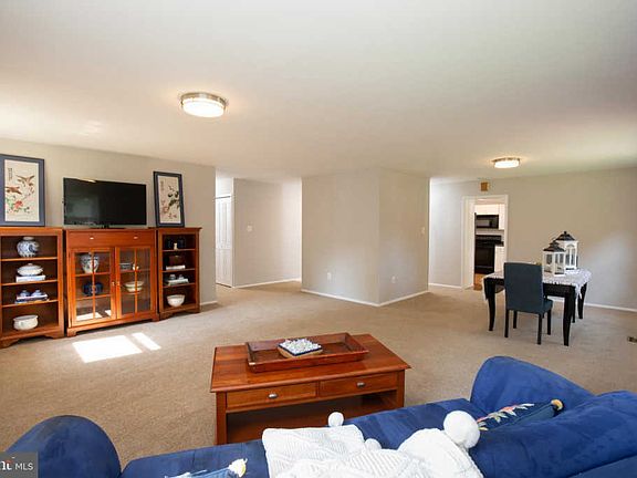 5th image of 13130 Pelfrey Ln