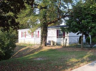 1411 Salem Rd, York, PA 17404