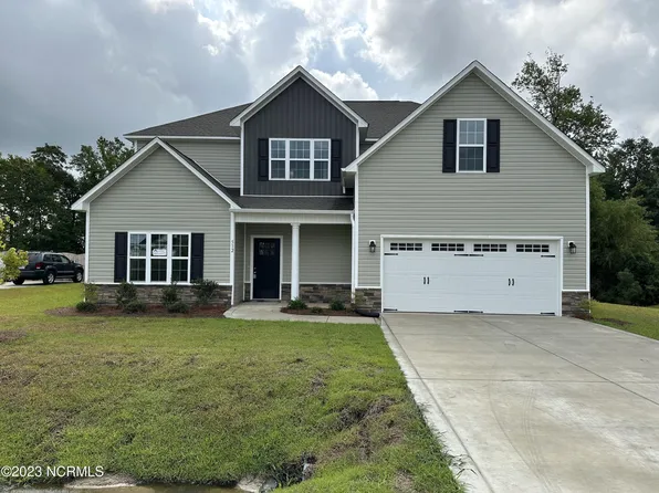 512 Jarrotts Place, Jacksonville, NC 28546