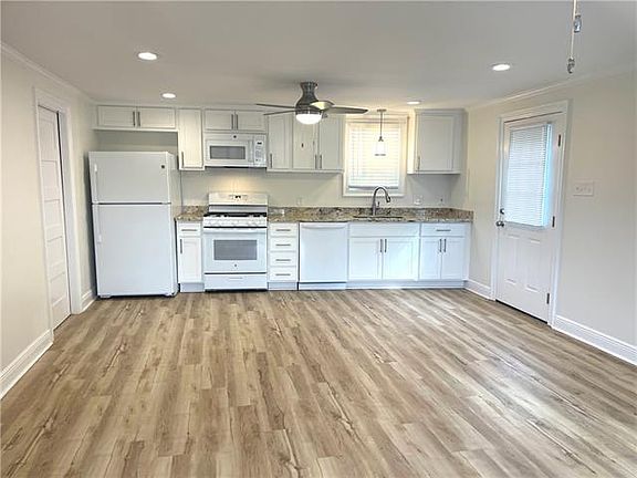 5th image of G 580th Ave