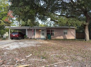 515 Thornhill Rd, Fort Walton Beach, FL 32547