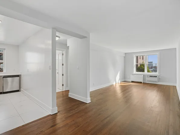 20-51 Seagirt Boulevard image 1 of 17