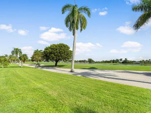 1258 Jamaica Rd, Marco Island, FL 34145