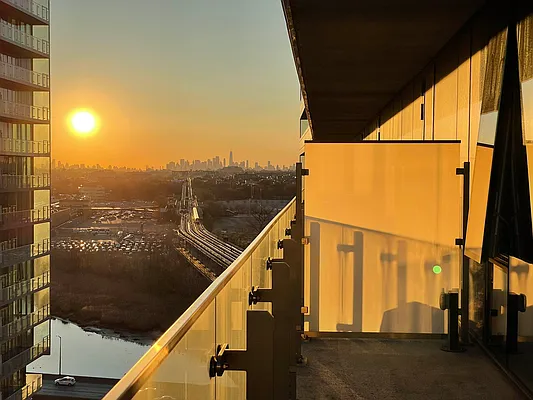 Rented by Sky View Parc Sales LLC | media 7