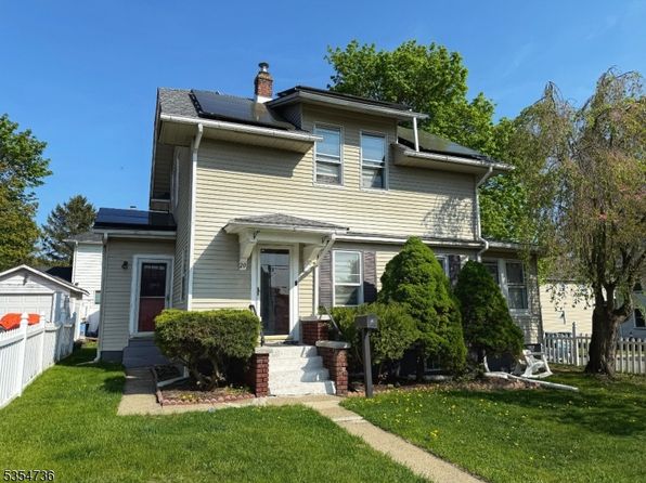20 Conger St, Dover Town, NJ 07801