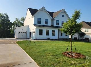 6202 Jepson Ct, Charlotte, NC 28214
