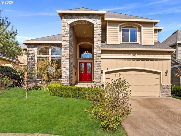 889 W T St, Washougal, WA 98671