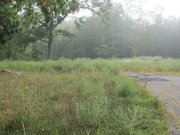 5th image of 4142 McLean Dr