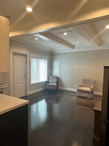 1 bed, 1.0 bath, 700 sqft, $2,300 — Photo 4