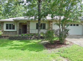 3 Bosque Pl, Hot Springs Village, AR 71909