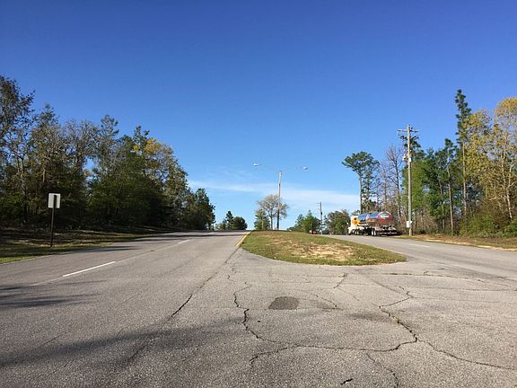 5th image of 1654 Sunny Hills Blvd
