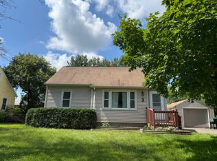 3 Circle Dr, Lino Lakes, MN 55014