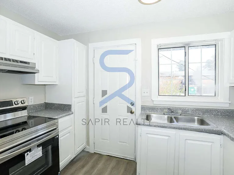 2065 Alison Ct SW #7 — Photo 10