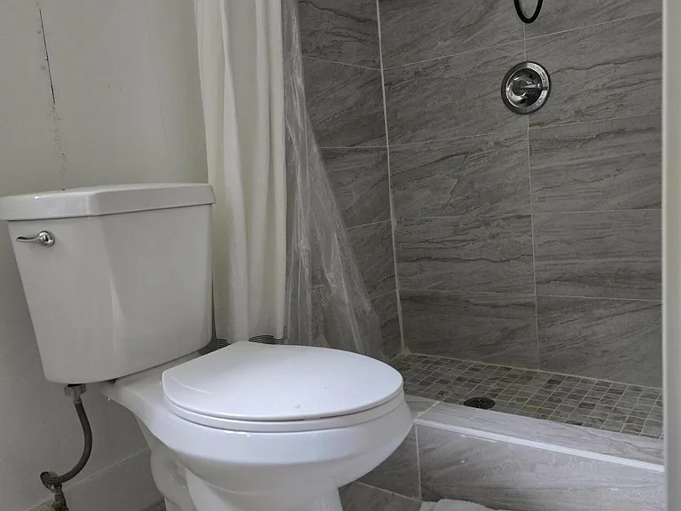 6863 Columbine Dr — Photo 15