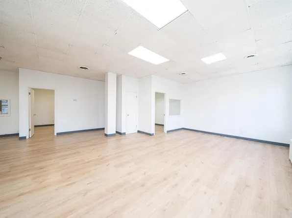 3600 Bergenline Avenue image 7 of 24