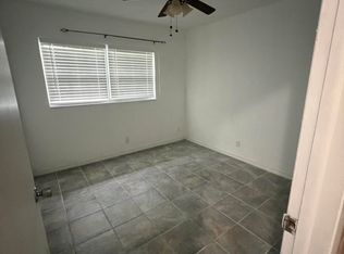 12044 Dolphin Dr, Palm Beach Gardens, FL 33410
