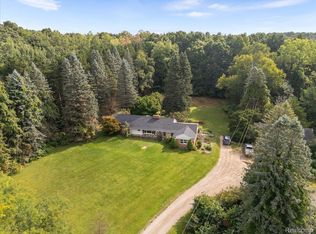 3340 N Lapeer Rd, Lapeer, MI 48446