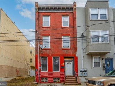 2237 N Camac St, Philadelphia, PA, 19133