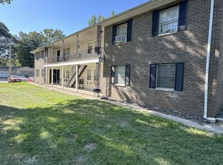316 N 46th St APT 7, Belleville, IL 62226