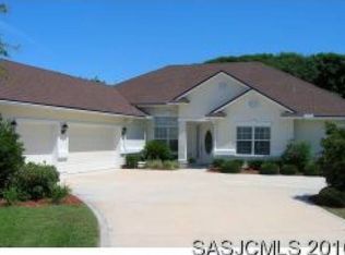 318 1st St, St Augustine, FL 32084