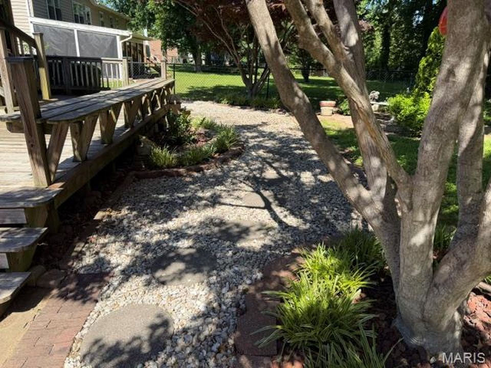 858 Cambridge Dr, Sikeston, MO - View 5