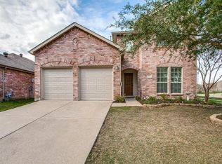 300 Highland Ridge Dr, Wylie, TX 75098