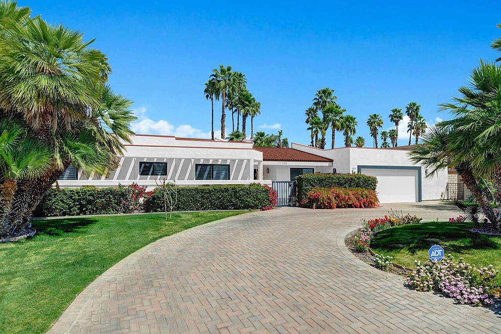 ラ*ロ様 PHARFAITE Beach Parlor ビーチパーラー チョコレ 71138 Patricia Park Pl, Rancho Mirage, CA 92270 | Zillow