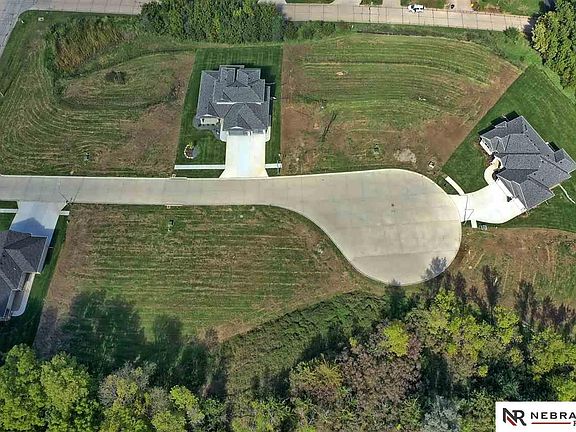 2nd image of 2382 Grant Cir