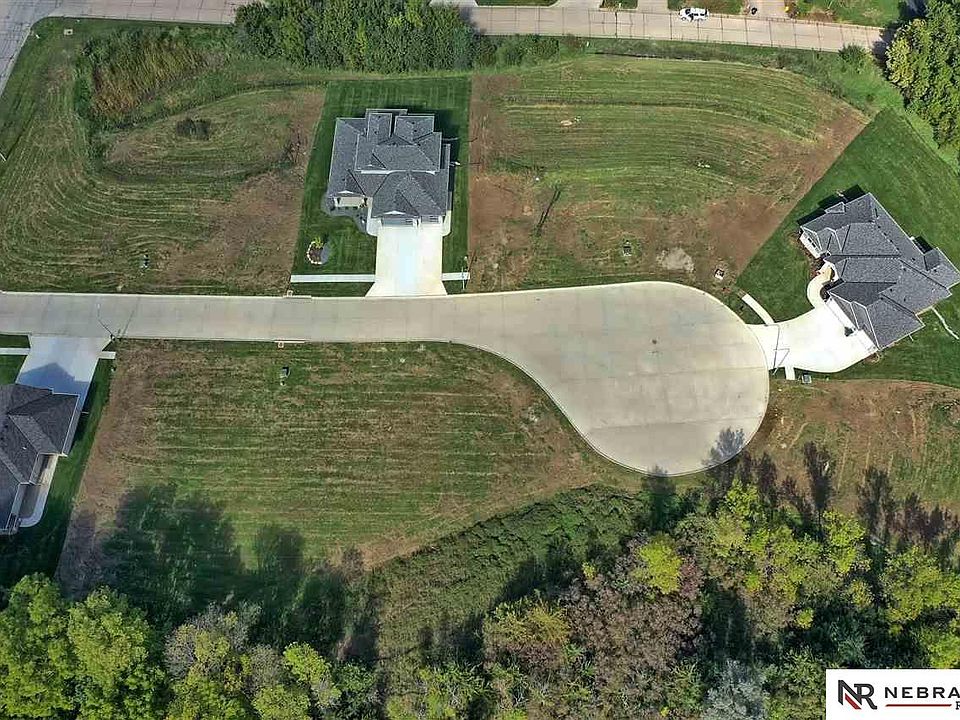 1st image of 2476 Grant Cir