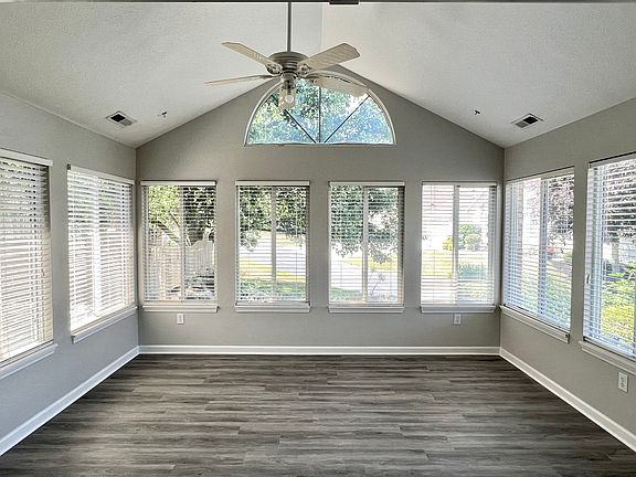 5th image of 11522 Winding Wood Dr
