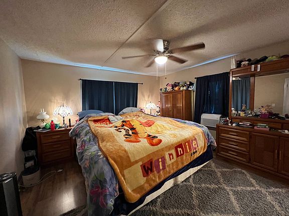 5th image of 302 Arapaho Trl